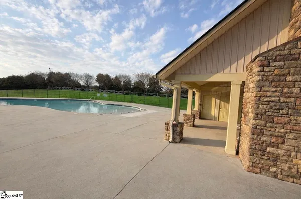 $489,900 | 672 Diamond Ridge Way, Duncan, SC 29334