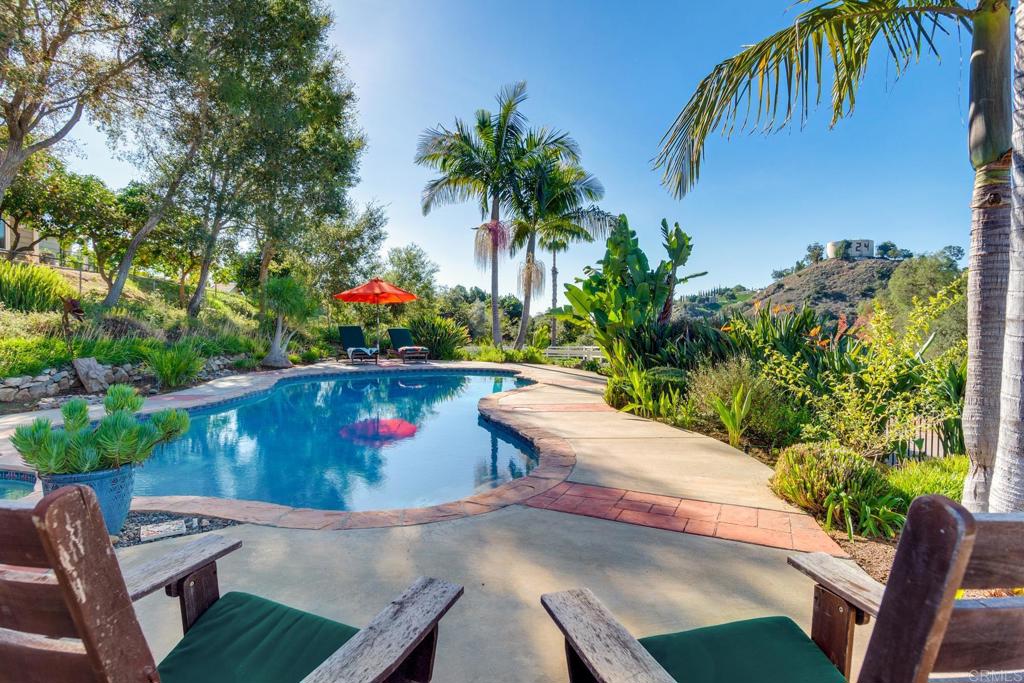 a view of outdoor space yard and patio