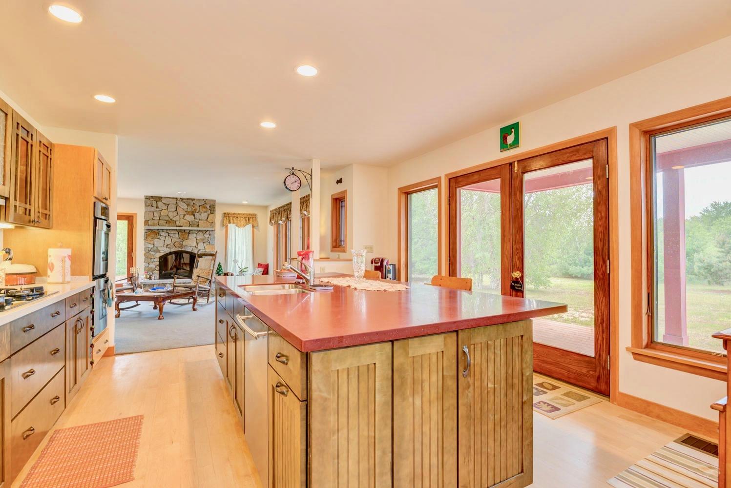 1086 North Berwick Road Wells, ME 04090 - Photo 15 of 66 1086 N Berwick Rd Wells ME-large-022-024