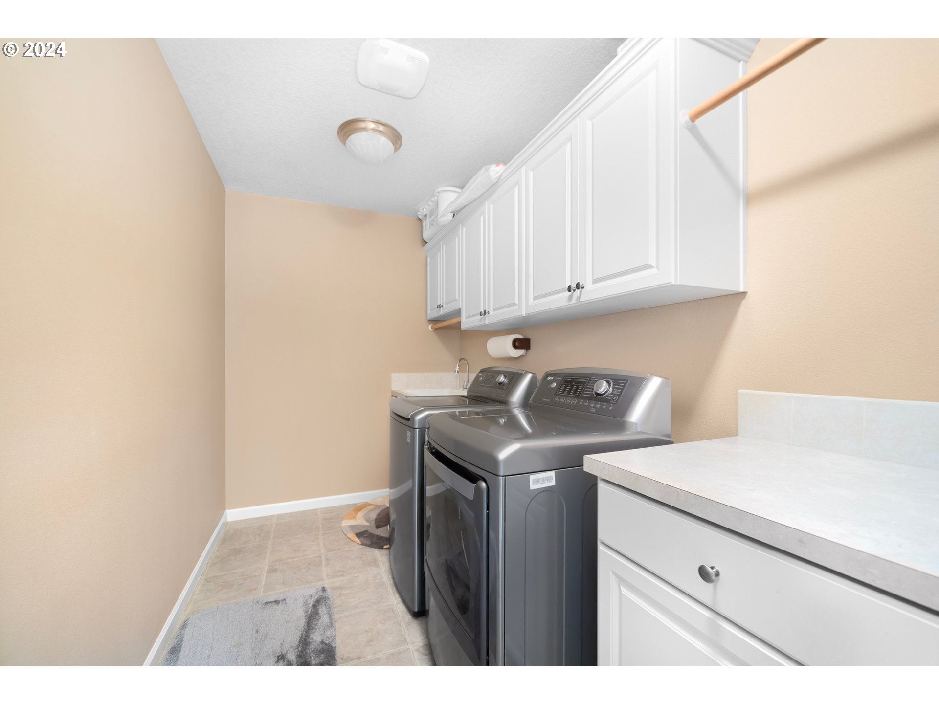 12042 Southwest Stringer Lane Portland, OR 97224 - Photo 25 of 42 Utility Room