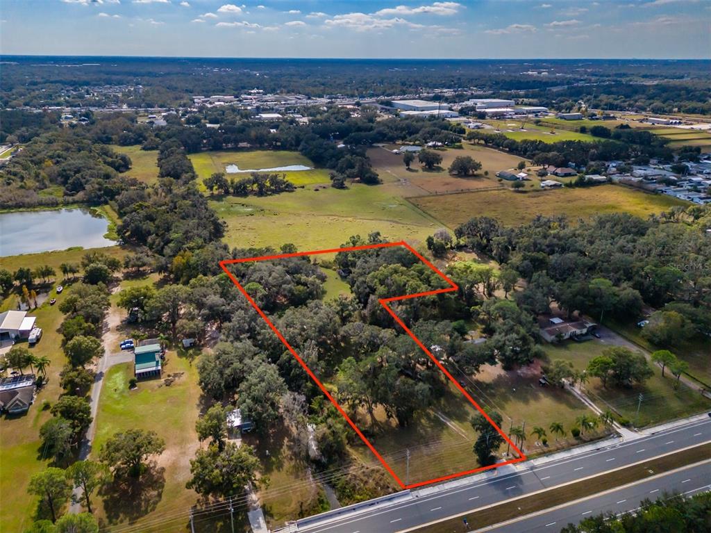 815 East Sam Allen Road Plant City, FL 33563 - Photo 12 of 27