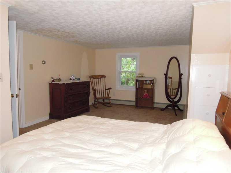 51 Raymond Road Brunswick, ME 04011 - Photo 11 of 25 Bedroom.