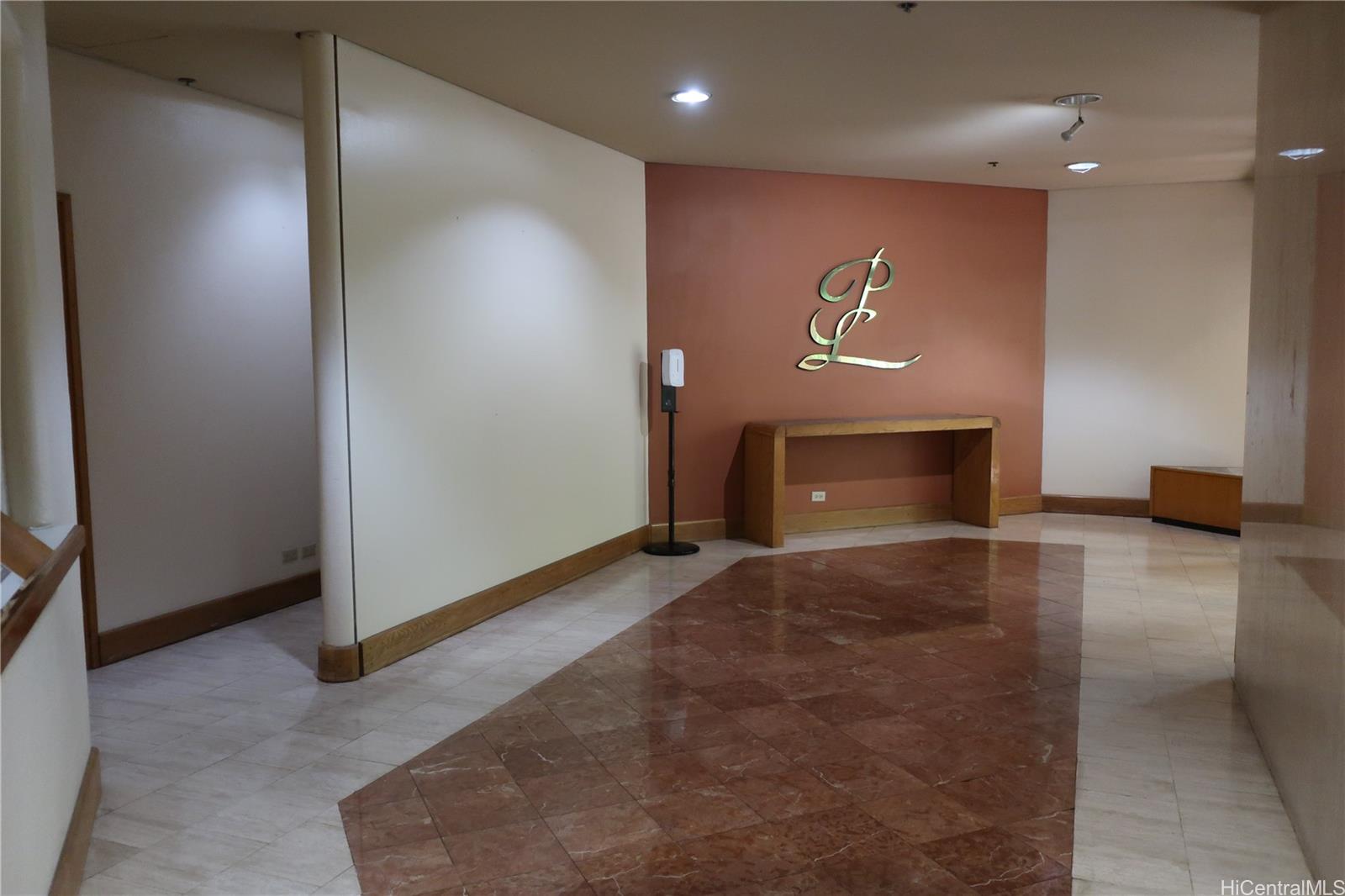 5333 Likini Street, Unit 2408 Honolulu, HI 96818 - Photo 5 of 20 a view of a livingroom with furniture
