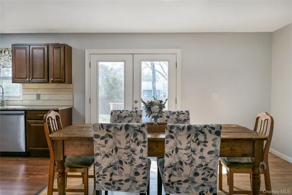 $760,000 | 84 Bieselin Road, Bellport, NY 11713