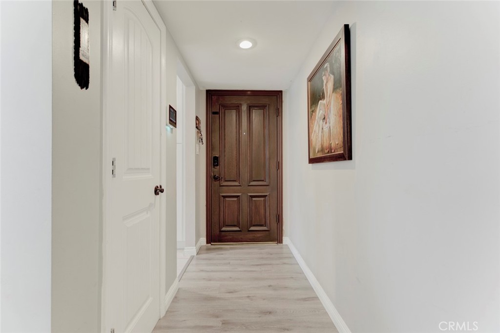 9350 Rhea Avenue Northridge, CA 91324 - Photo 7 of 40