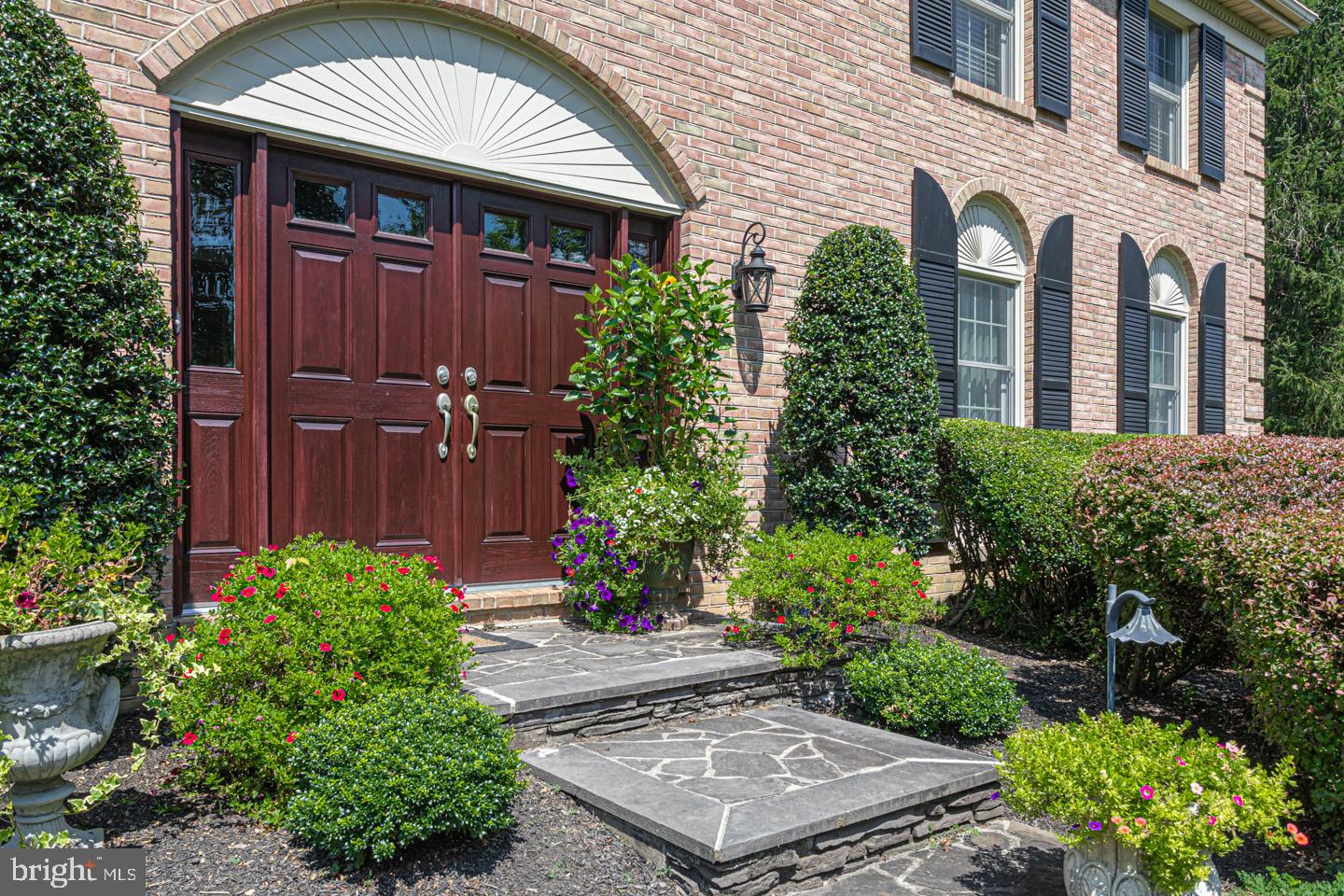 6 Edgewood Road Yardley, PA 19067 - Photo 4 of 54 Gallery Image 4