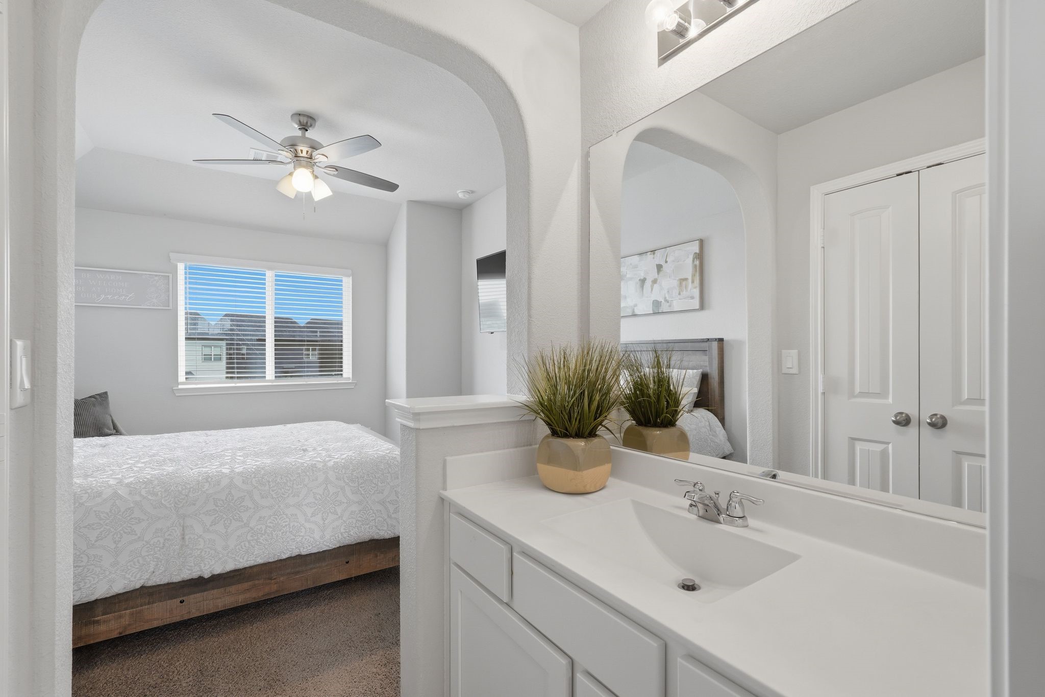 7522 Windsor View Drive Spring, TX 77379 - Photo 41 of 49 Bright vanity area with clean finishes and an open, airy feel.
