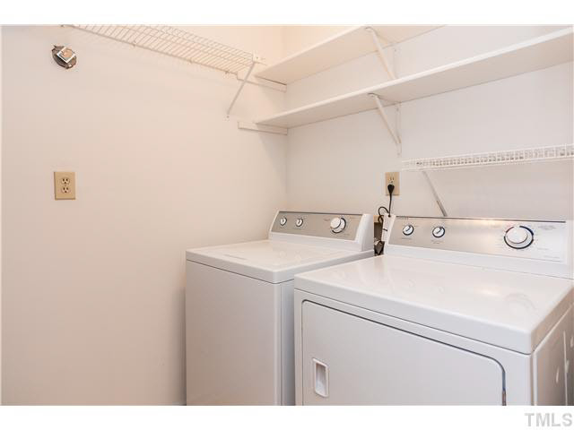 2624 Cottage Circle Raleigh, NC 27613 - Photo 12 of 15