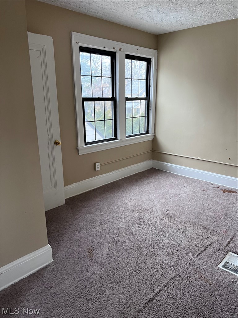 983 Greyton Road Cleveland Heights, OH 44112 - Photo 6 of 10