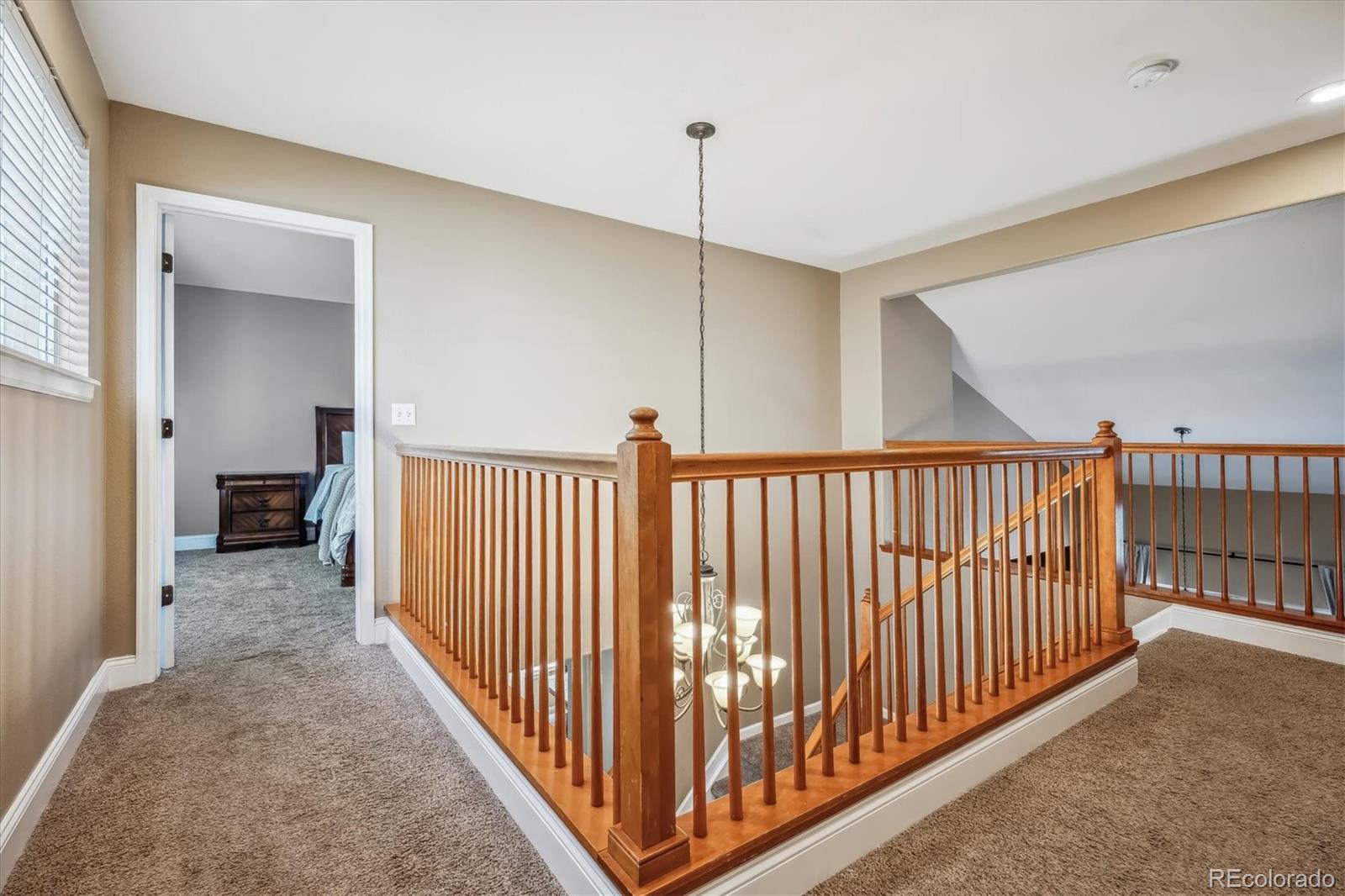 10185 Silver Maple Circle Highlands Ranch, CO 80129 - Photo 13 of 33 Gallery Image 13