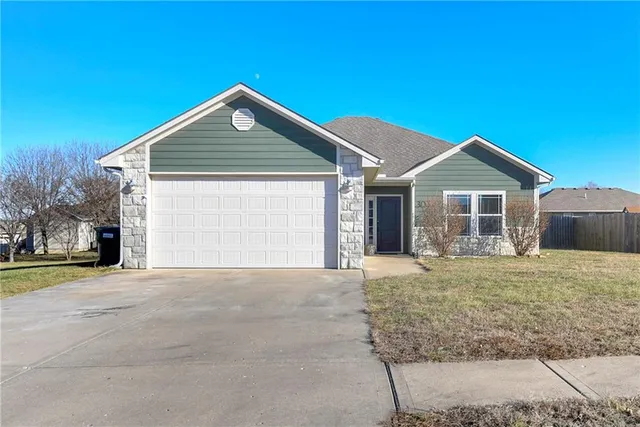 $265,000 | 303 South Wilson Street, Archie, MO 64725