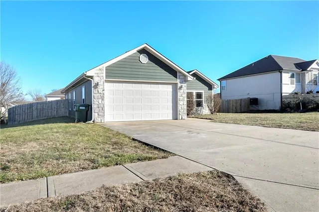 $265,000 | 303 South Wilson Street, Archie, MO 64725
