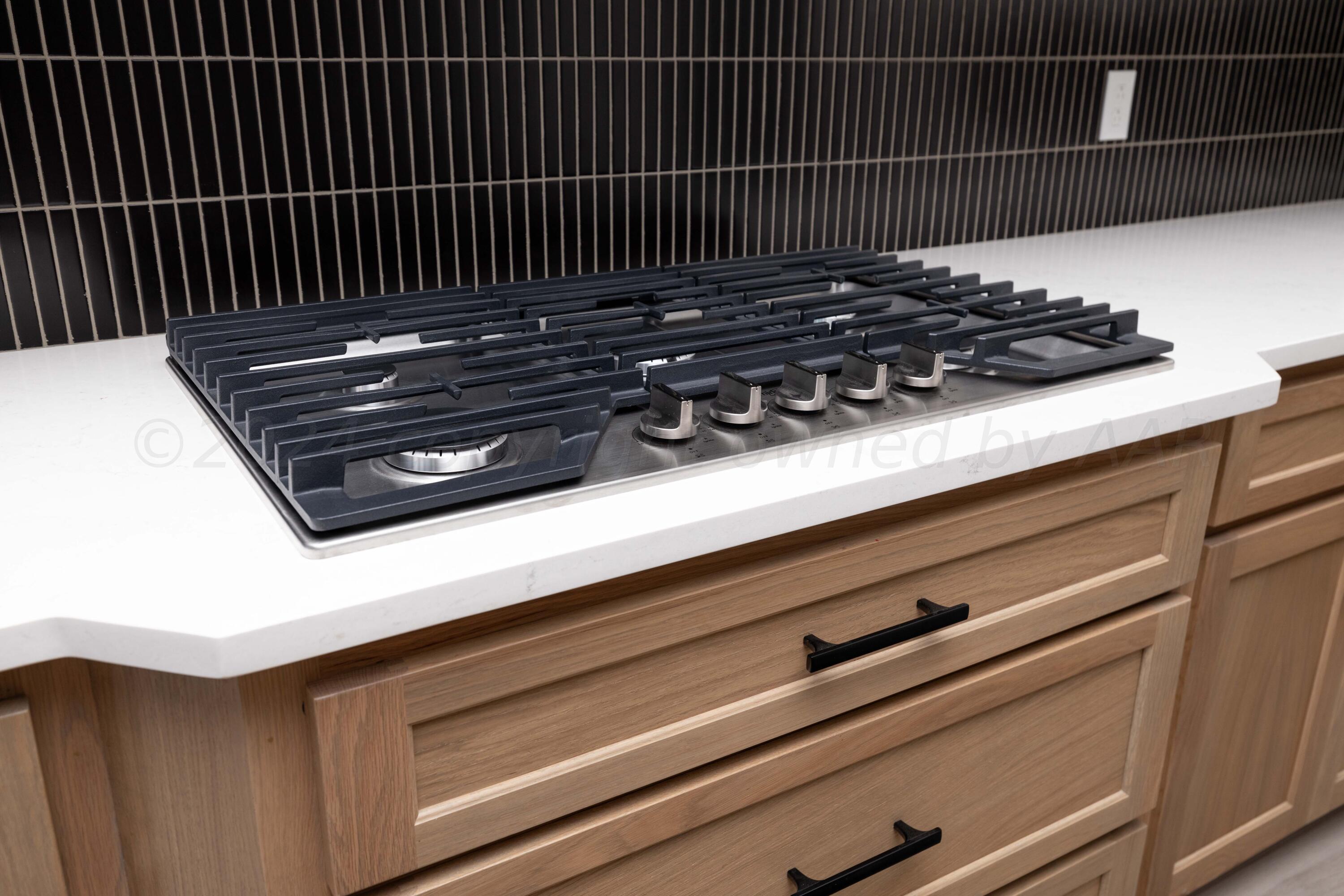 10201 Cactus Flower Road Amarillo, TX 79119 - Photo 12 of 48 a view of a stove