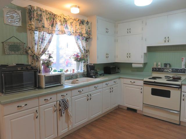 907 Loon Lake Road Eagle River, WI 54521 - Photo 5 of 16 Gallery Image 5