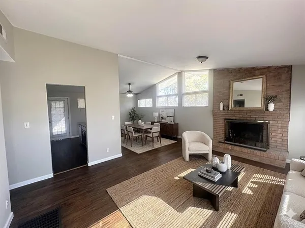 $2,100 | 149 Hedgerow Lane, Lewisville, TX 75057