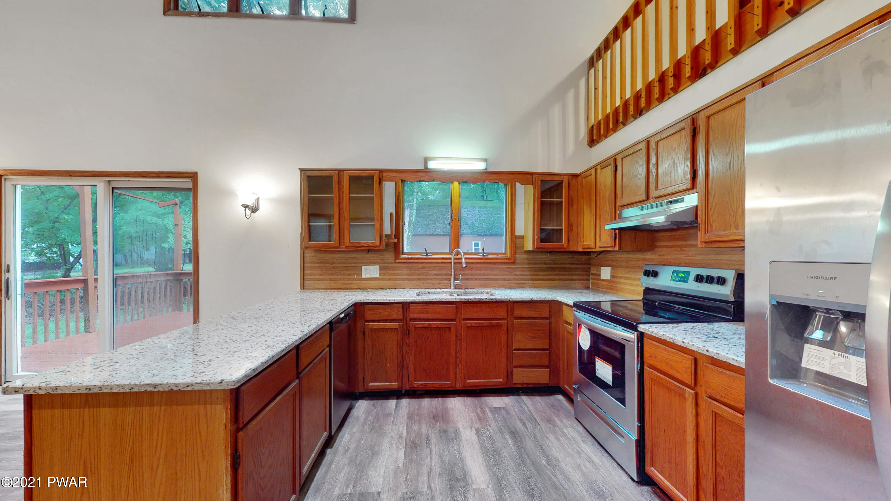 4449 Pine Ridge Drive West Bushkill, PA 18324 - Photo 31 of 50
