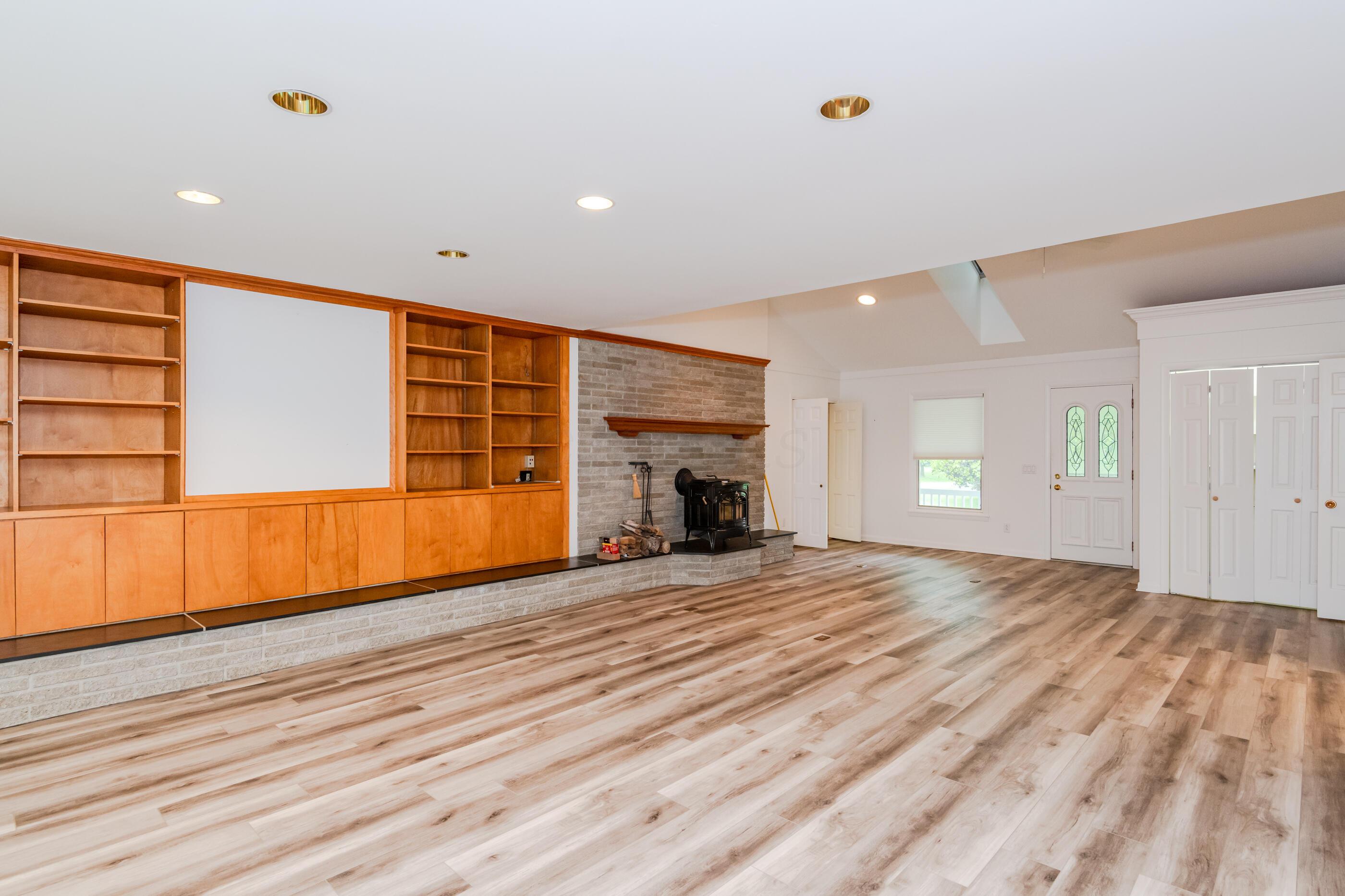1625 Rustic Ridge Road Urbana, OH 43078 - Photo 24 of 67 Family Room