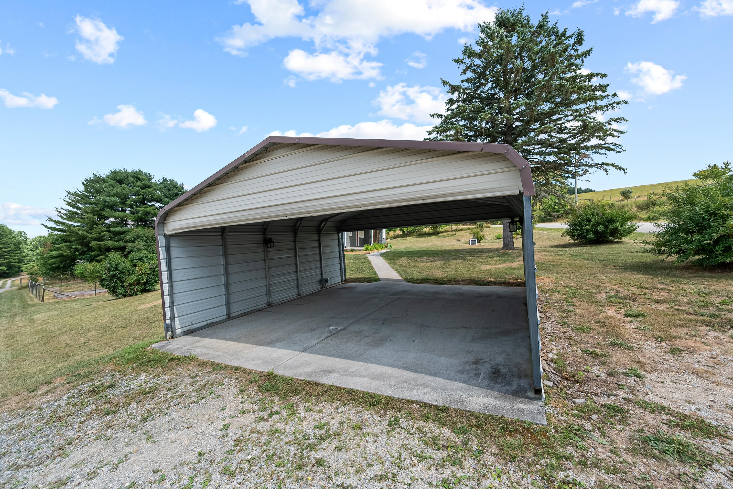 105 Reeds Meadow Lane Northwest Floyd, VA 24091 - Photo 54 of 63 floyd-60