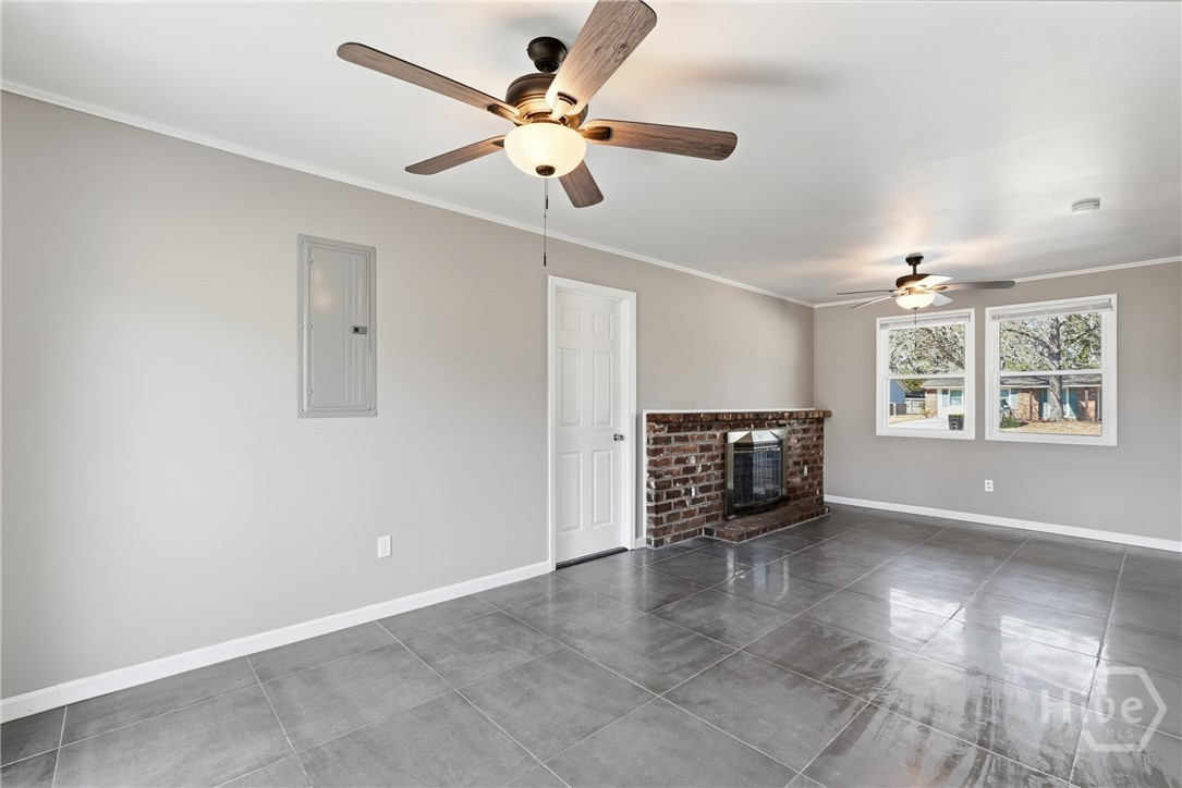 407 Willow Road Savannah, GA 31419 - Photo 8 of 32