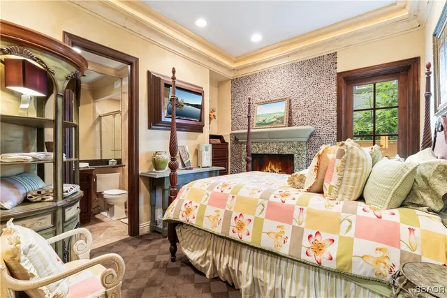 $4,500,000 | 207 Blue Lake Road, Lake Arrowhead, CA 92352