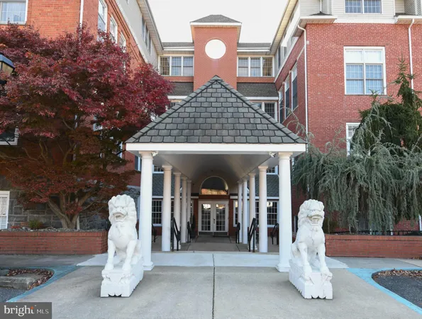 $215,000 | 100 Aura Road, Unit 110, Clayton, NJ 08312