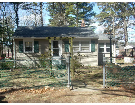 5 Center Road Plymouth, MA 02360 - Photo 1 of 4 Gallery Image 1