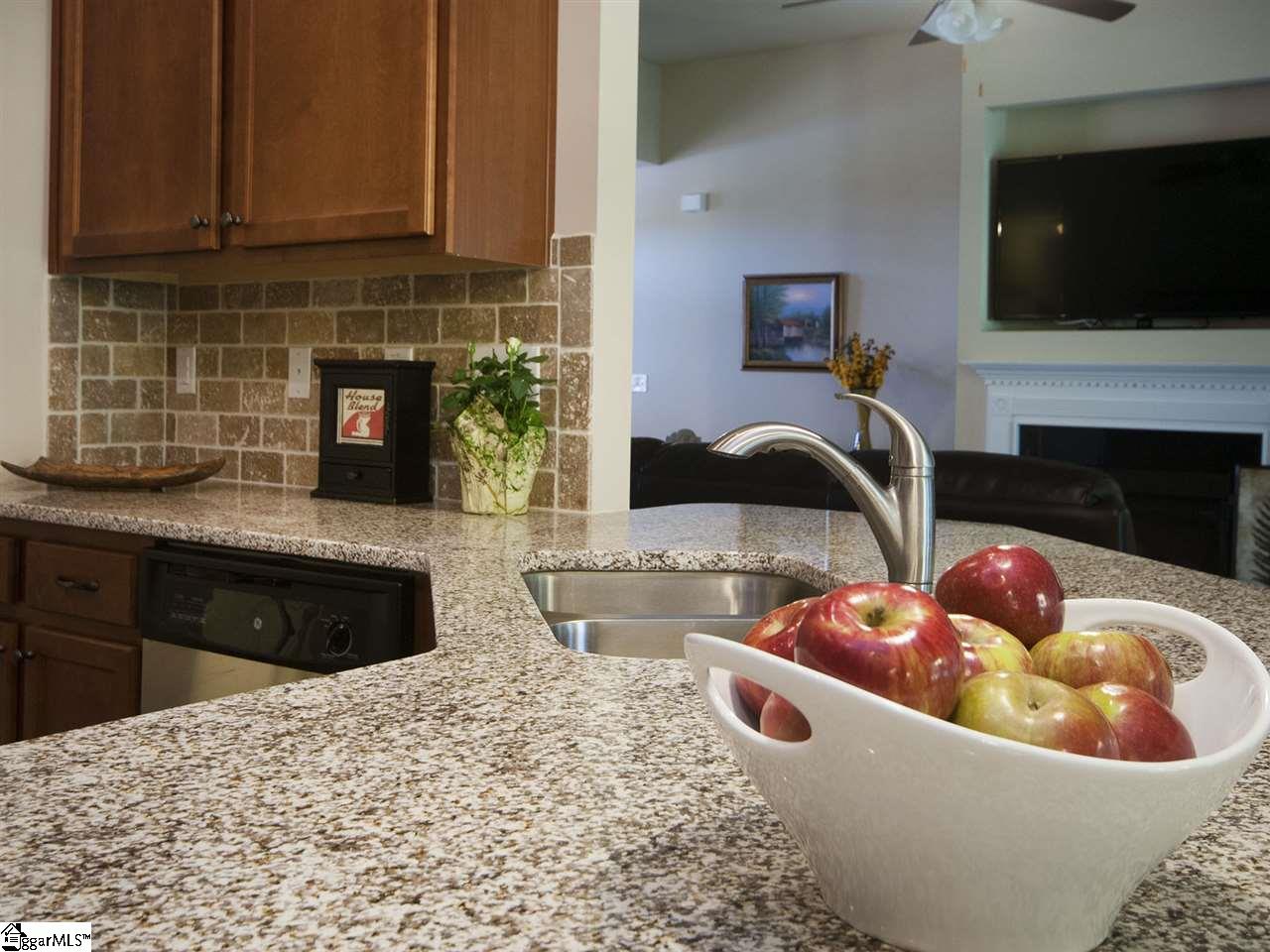 337 Rabbit Run Trail Simpsonville, SC 29681 - Photo 22 of 36 Gallery Image 22