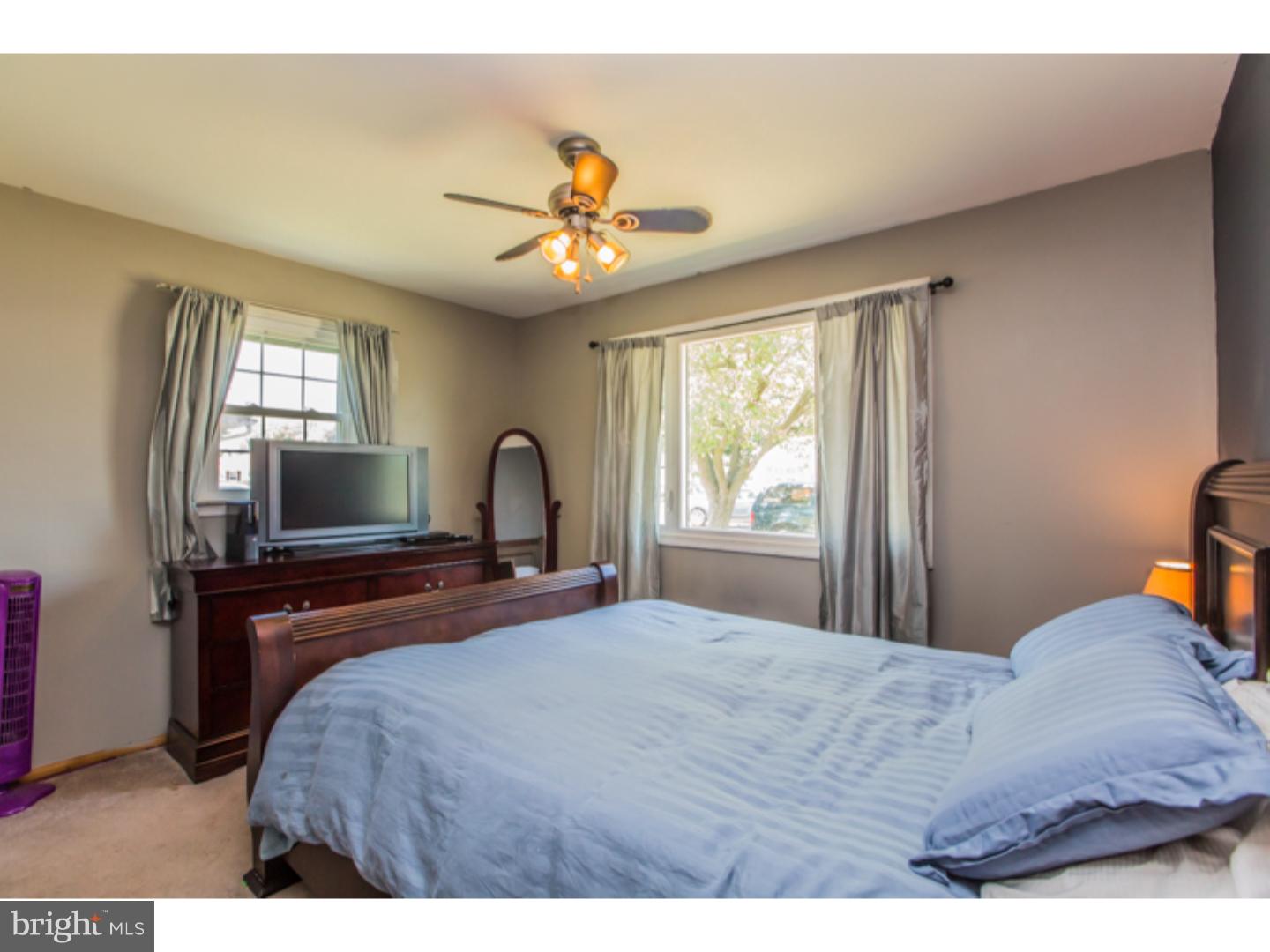 934 Mt Road Burlington, NJ 08016 - Photo 12 of 25 Bedroom - Main