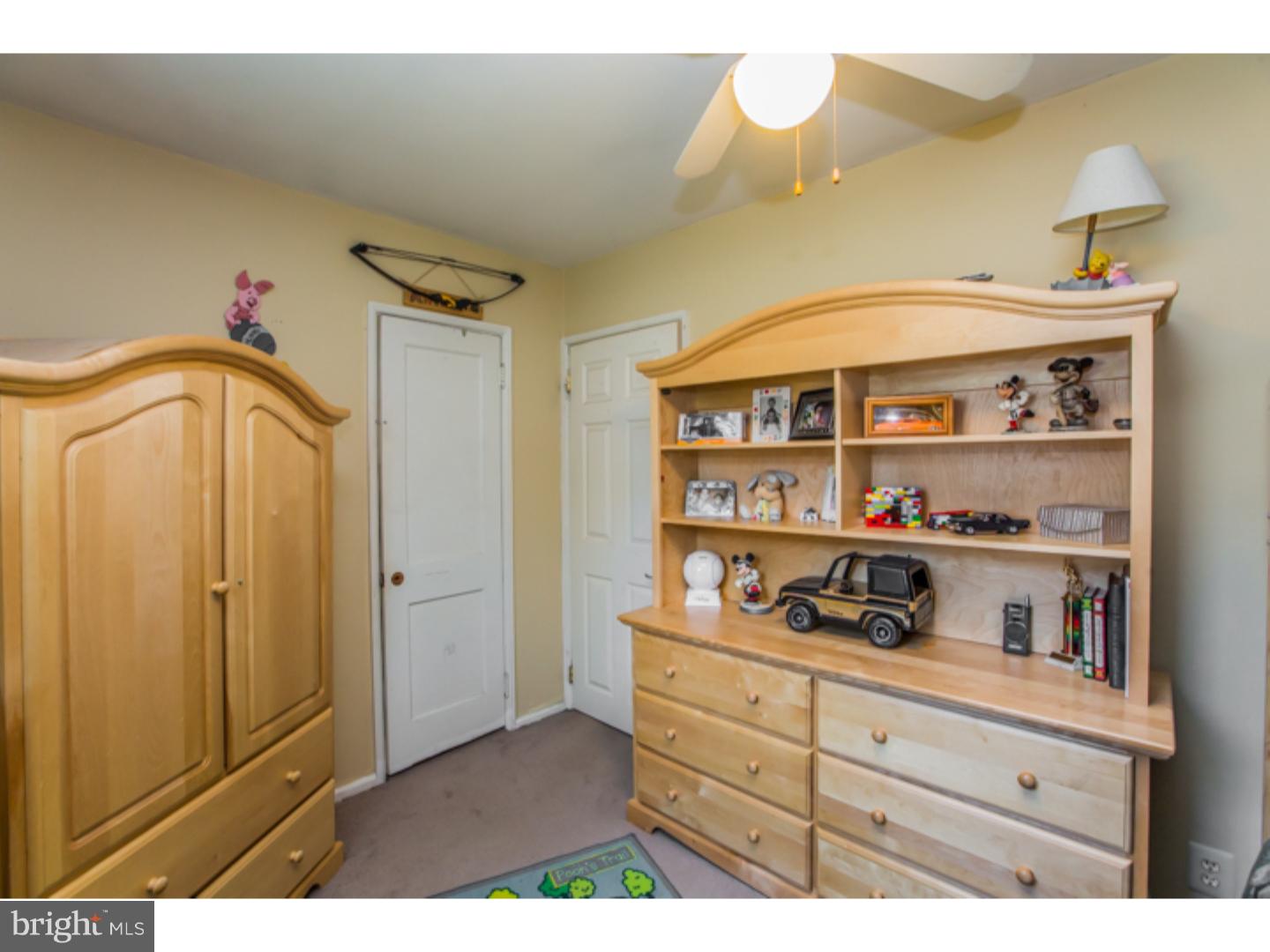 934 Mt Road Burlington, NJ 08016 - Photo 15 of 25 Bedroom 2