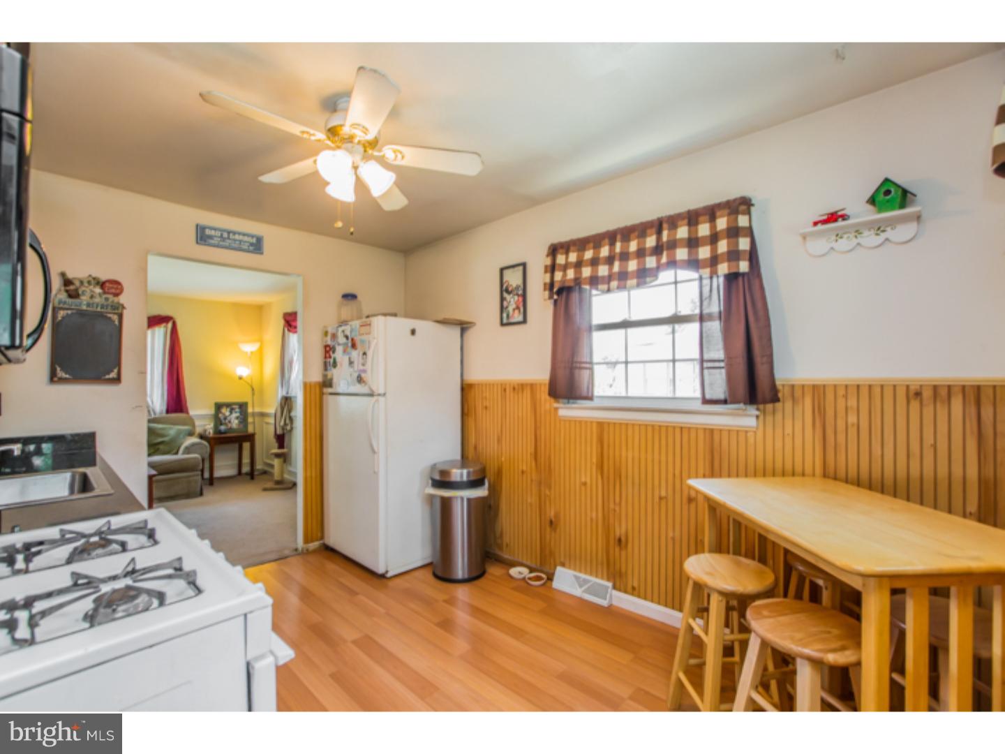 934 Mt Road Burlington, NJ 08016 - Photo 7 of 25 Kitchen