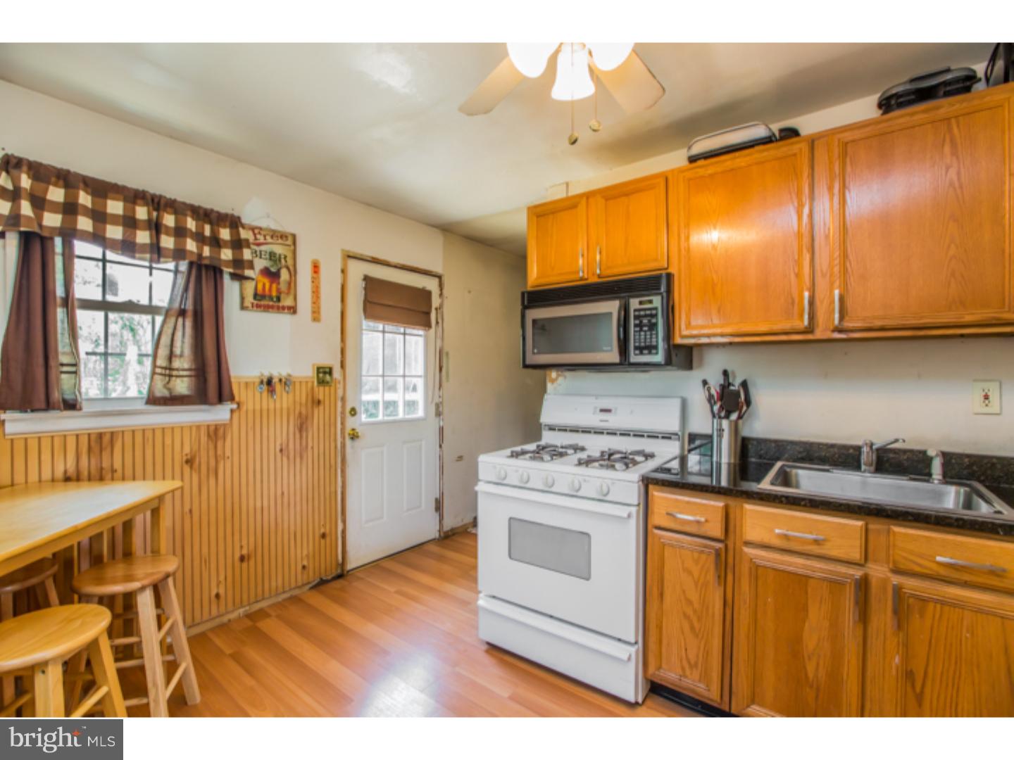 934 Mt Road Burlington, NJ 08016 - Photo 10 of 25 Kitchen