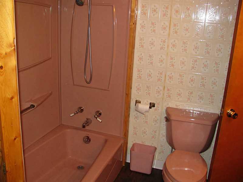 1052 Butler Road Kittanning, PA 16201 - Photo 15 of 22 Full Bath.