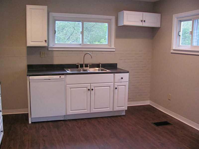 1052 Butler Road Kittanning, PA 16201 - Photo 4 of 22 Kitchen.