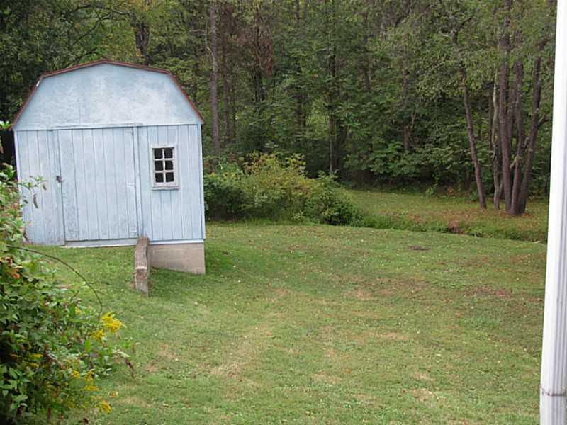 1052 Butler Road Kittanning, PA 16201 - Photo 9 of 22 Yard/Garden.