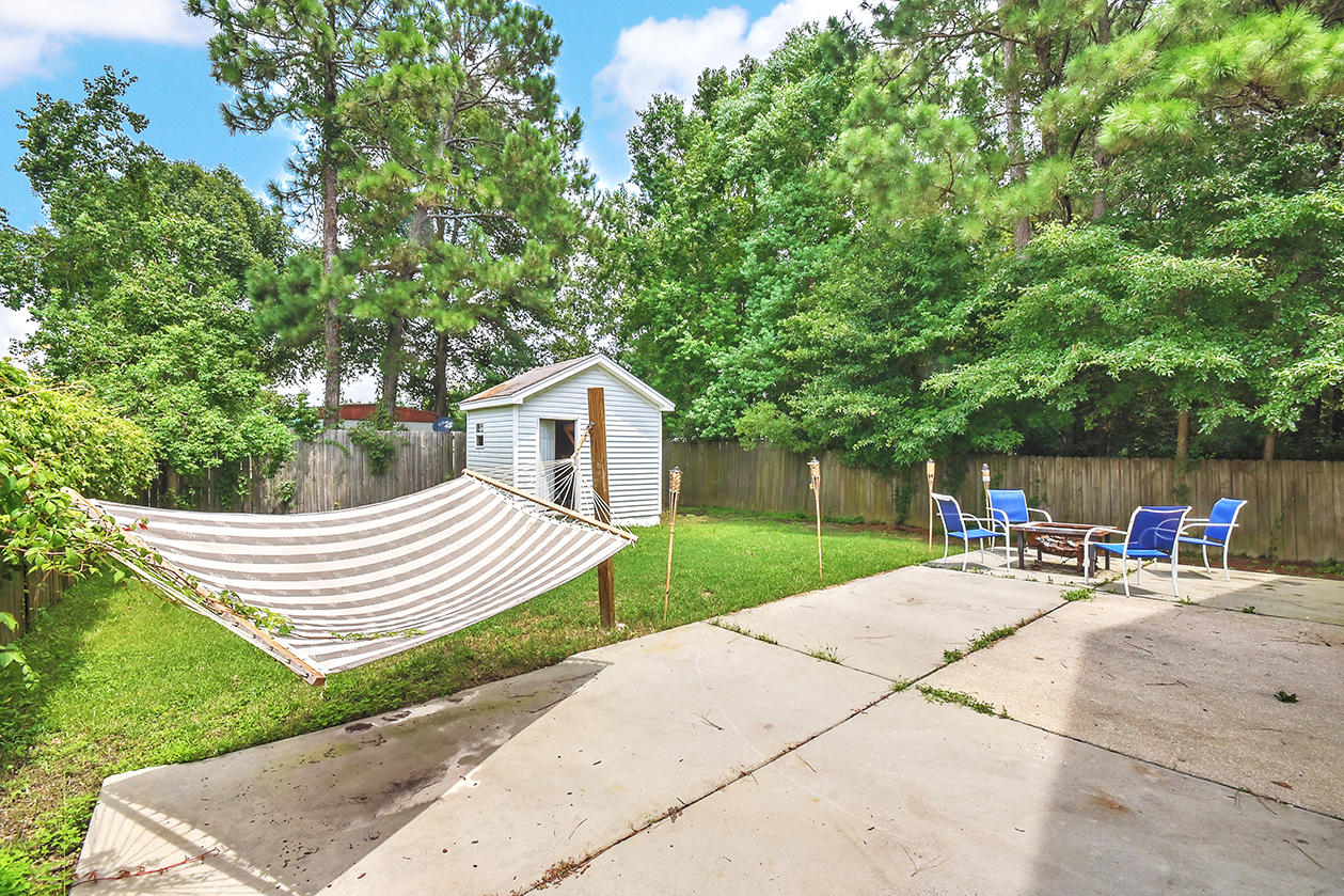 1130 Deerberry Road Hanahan, SC 29410 - Photo 7 of 25 DSC_2669_70_71