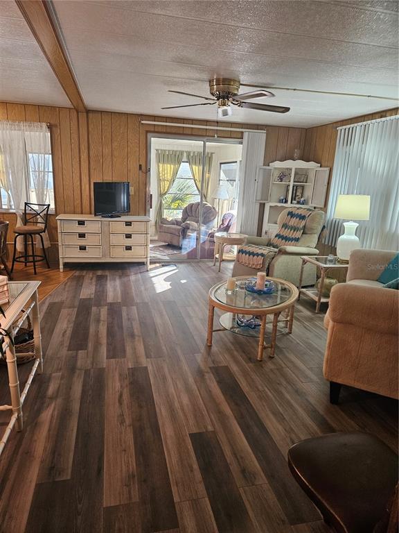 5670 Teahouse Road Venice, FL 34293 - Photo 2 of 21