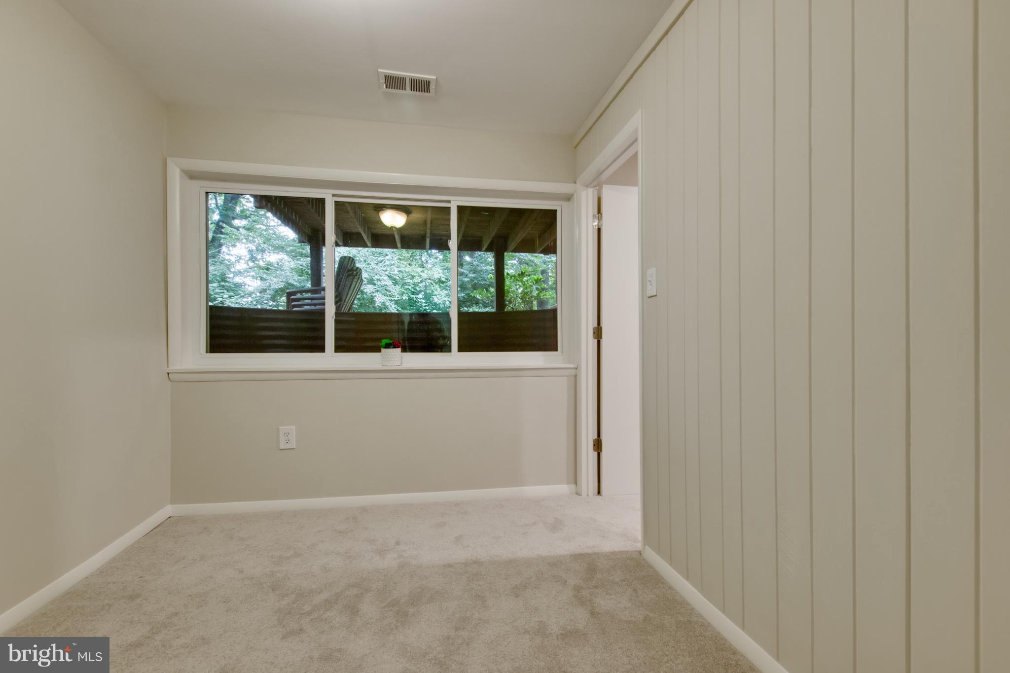 1743 Wainwright Drive Reston, VA 20190 - Photo 23 of 29 Interior (General)