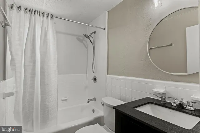 $299,900 | 2970 Yorkway, Dundalk, MD 21222