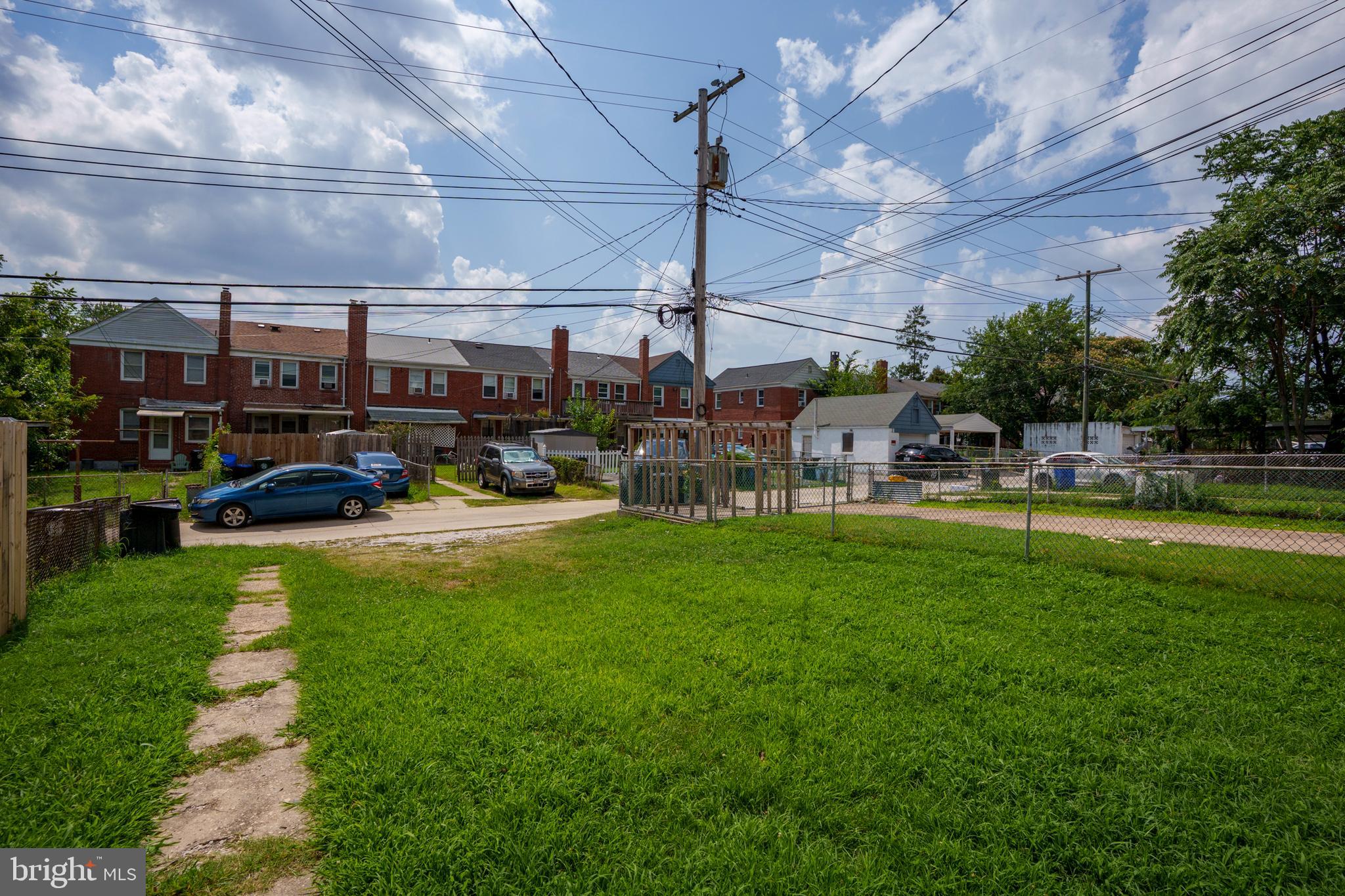 2970 Yorkway Dundalk, MD 21222 - Photo 12 of 25 Backyard
