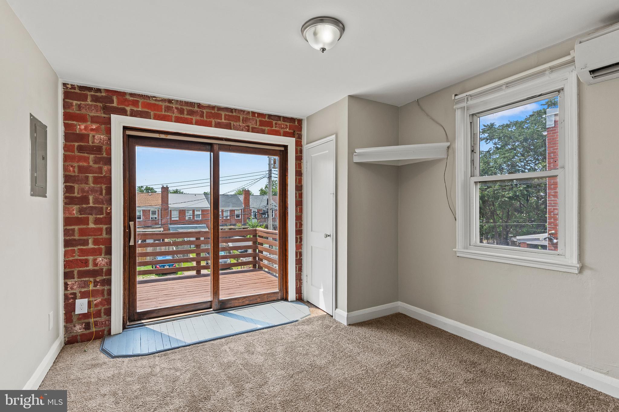 2970 Yorkway Dundalk, MD 21222 - Photo 2 of 25 Upper Level Living Room