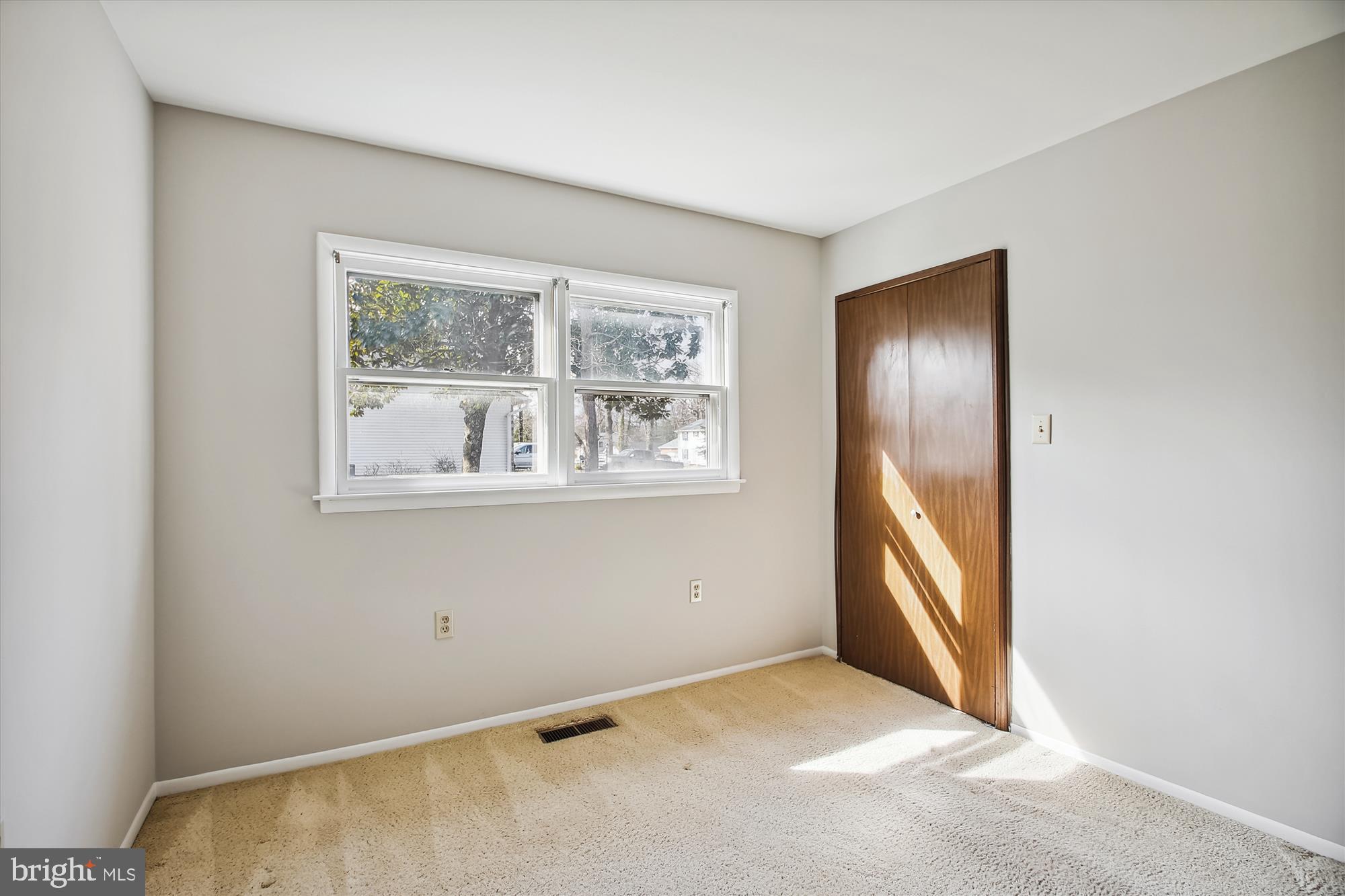 86 Milburn Circle Pasadena, MD 21122 - Photo 28 of 51 Bedroom #2