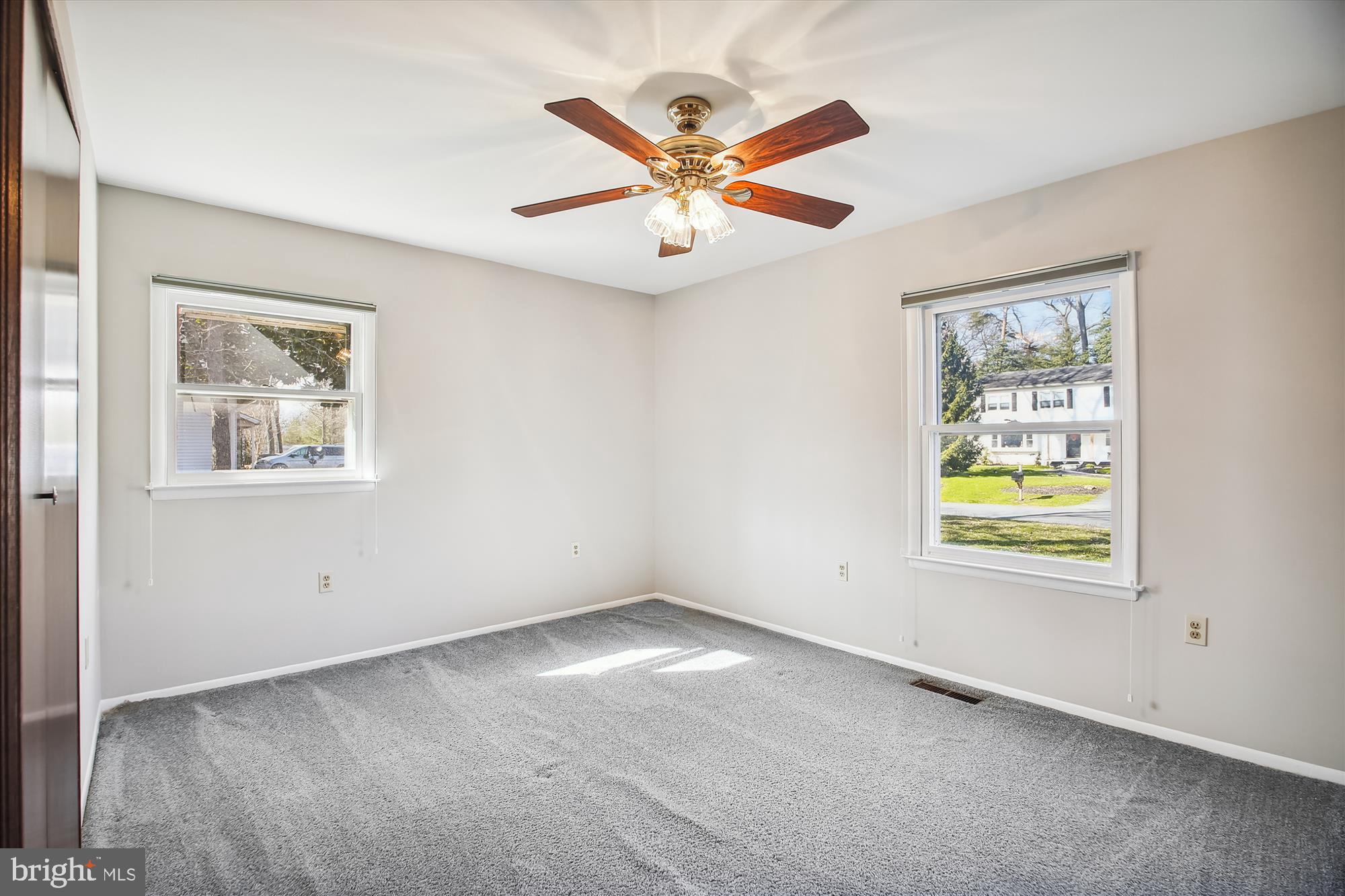 86 Milburn Circle Pasadena, MD 21122 - Photo 29 of 51 Bedroom #3