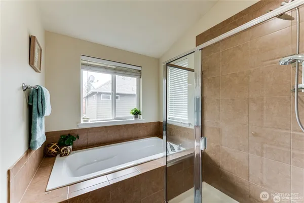 $1,020,000 | 16519 37th Drive Southeast, Bothell, WA 98012