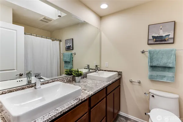 $1,020,000 | 16519 37th Drive Southeast, Bothell, WA 98012