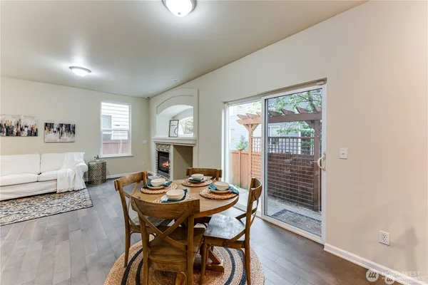 $1,020,000 | 16519 37th Drive Southeast, Bothell, WA 98012