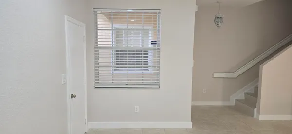 $3,500 | 2919 Crestwood Terrace, Unit 5103, Margate, FL 33063