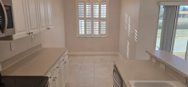 $3,500 | 2919 Crestwood Terrace, Unit 5103, Margate, FL 33063