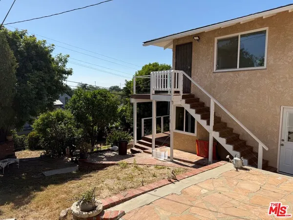 $5,000 | 3237 Midvale Avenue, Los Angeles, CA 90034