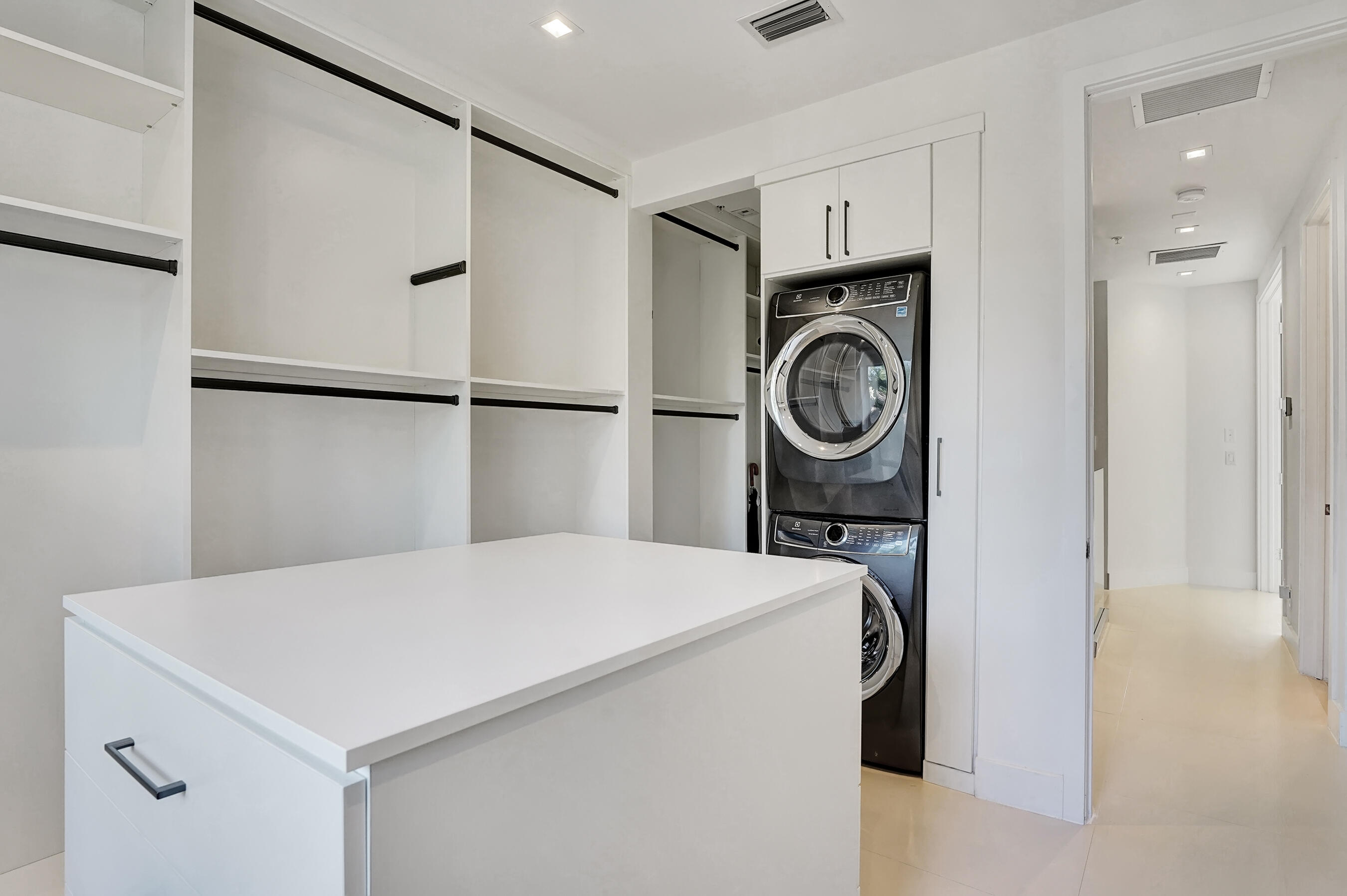 3055 Waterside Circle Boynton Beach, FL 33435 - Photo 34 of 50 DSC04462