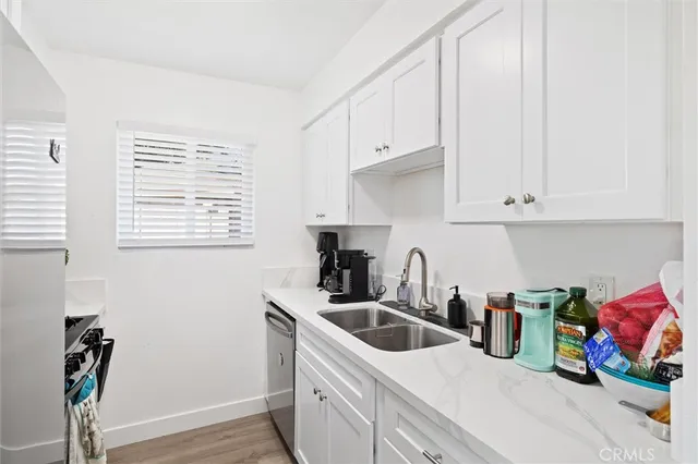 $489,900 | 1723 Normandy Place, Unit D, Santa Ana, CA 92705